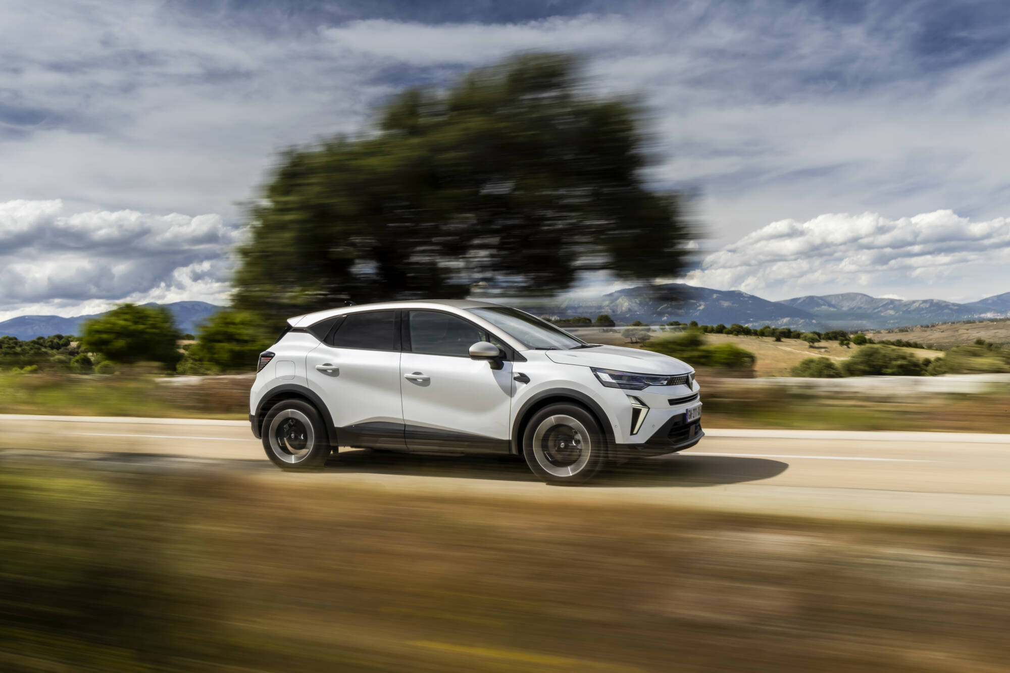 TO ΝΕΟ RENAULT CAPTUR ECO-G 100 με €21.950