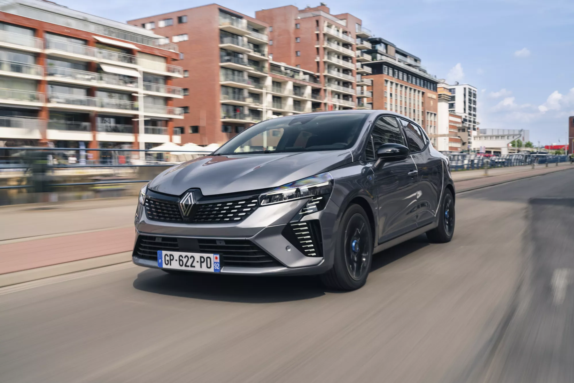 Renault Clio Diesel, Hybrid ή LPG: Δείτε τι ταιριάζει με βάση τις ανάγκες σας