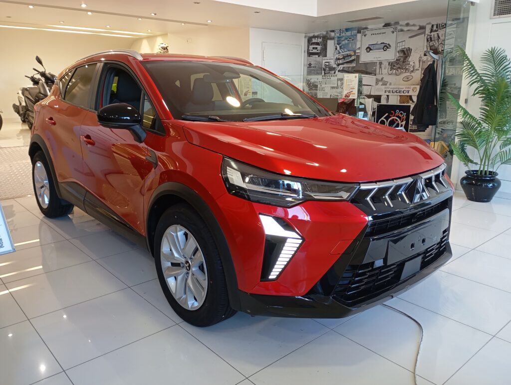 MITSUBISHI Invite Plus 1.0 από 20.900€