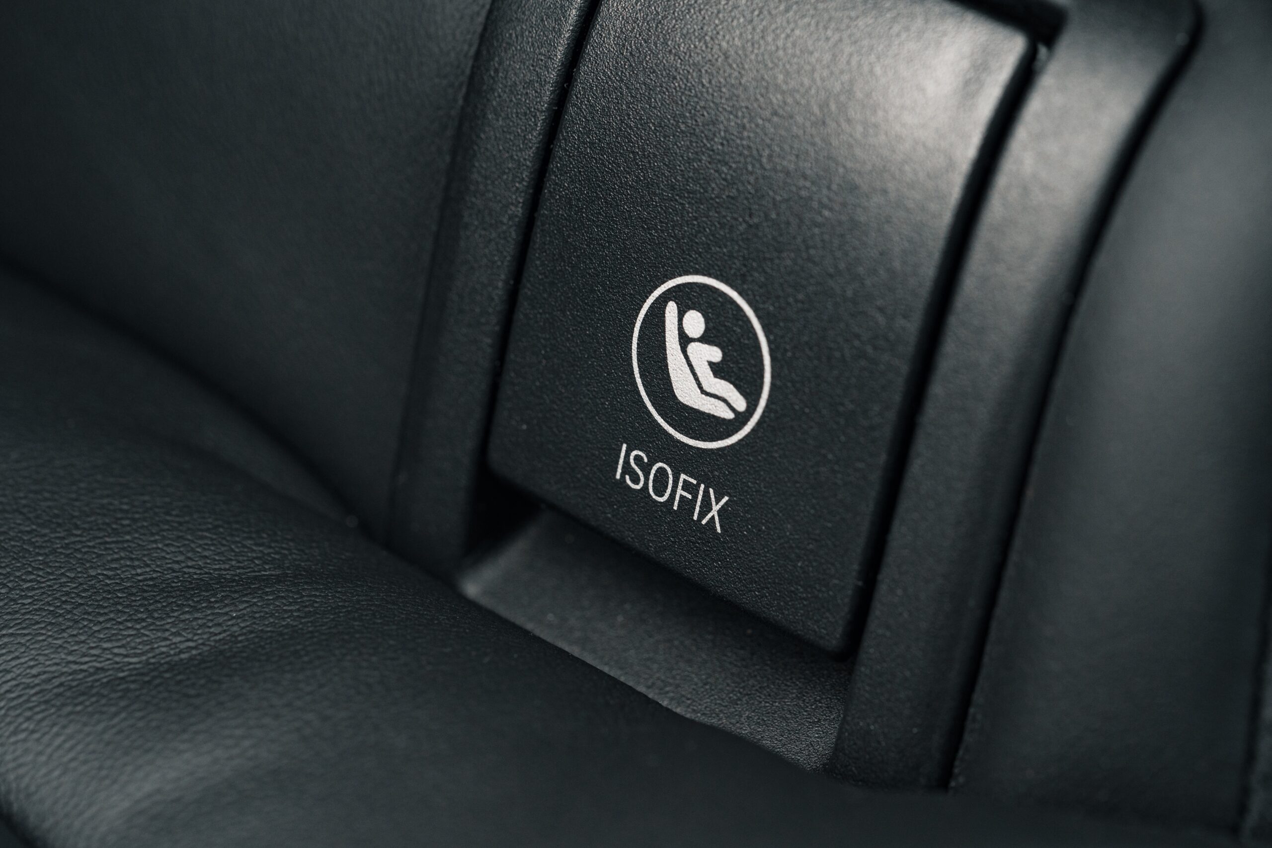 Τι είναι το Isofix και γιατί είναι σημαντικό για τα αυτοκίνητα
